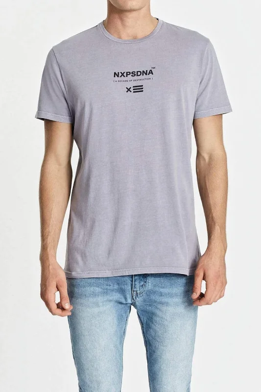 NENA & PASADENA Mens Critical Cape Back Tee Shirt - Pigment Lavender