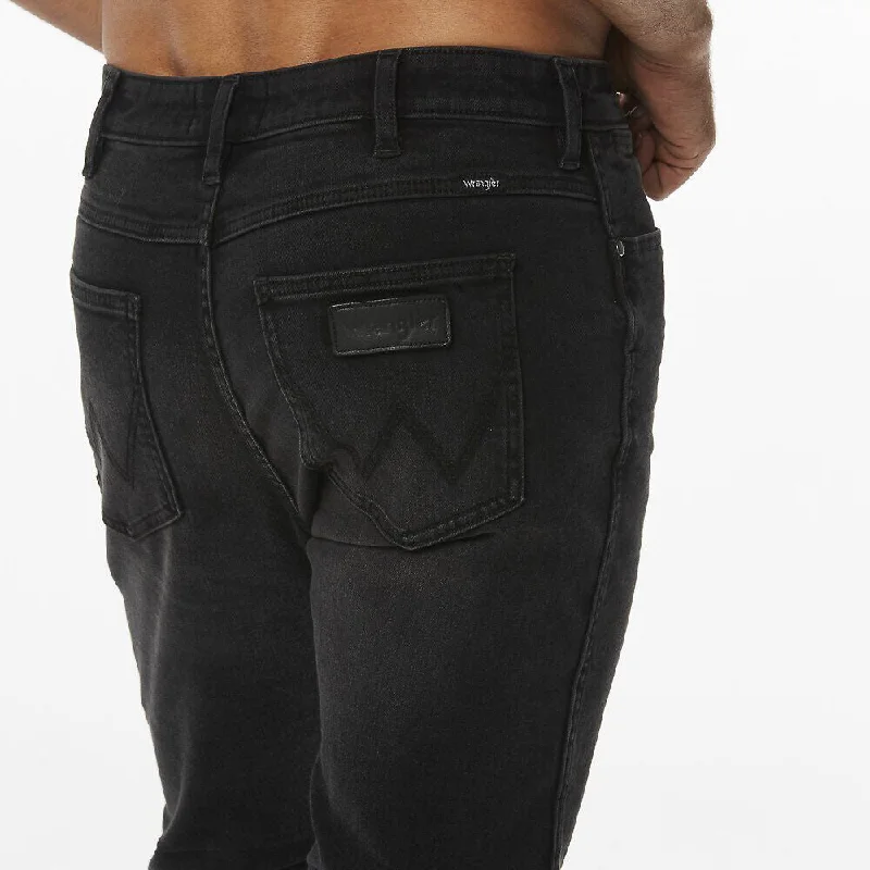 WRANGLER Mens Stomper Slim Jeans - Black Ice