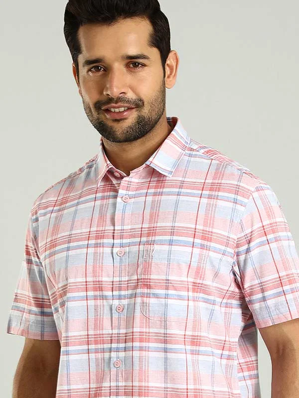 Men Checked Half Sleeve Cotton Shirt