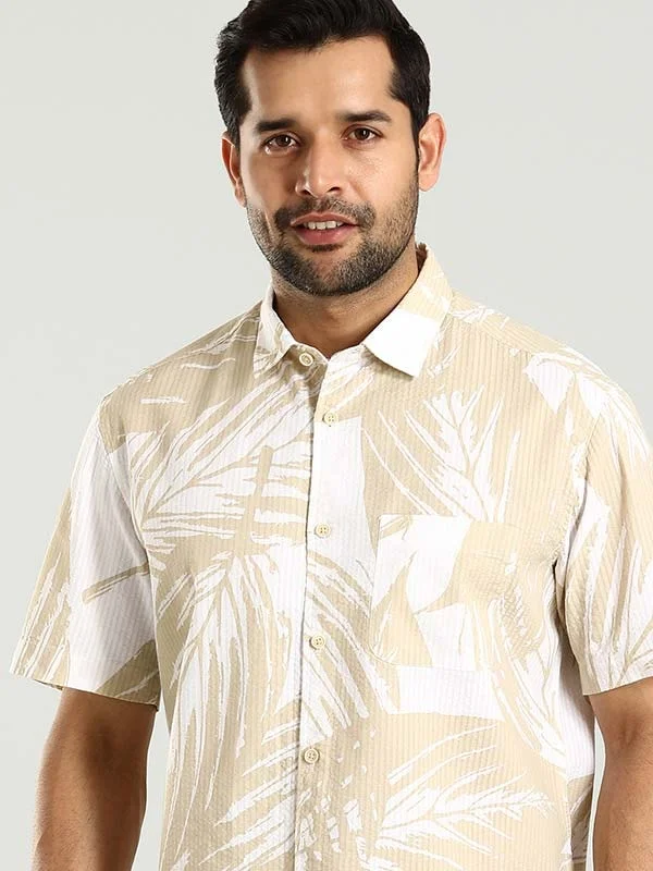 Men Printed Half Sleeve Cotton Shirt